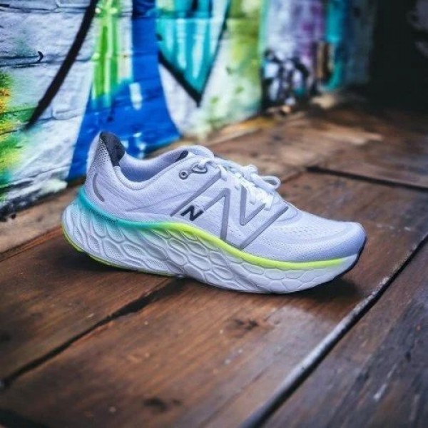 New Balance Fresh Foam More V4