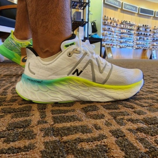 New Balance Fresh Foam More V4