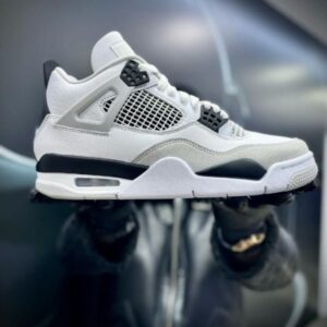 Nike SB Air Jordan 4 Military Black