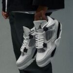 Nike SB Air Jordan 4 Military Black