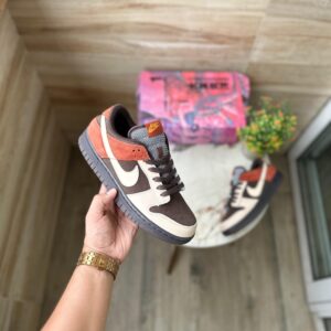 Nike SB Dunk 2023 Red Panda