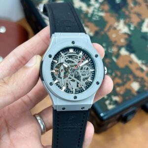 HUBLOT CLASSIC FUSION SKELETON AUTOMATIC