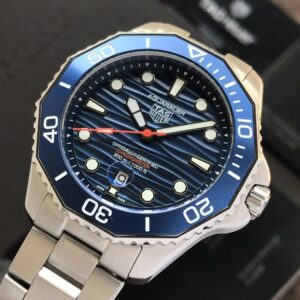 Tag Heuer Aquaracer Professional 300