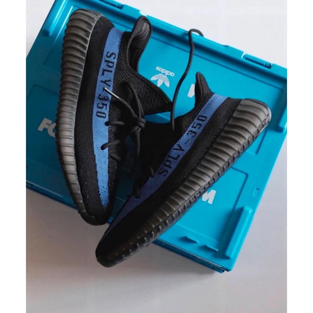 adidas-yeezy-boost-350-v2-dazzling-blue-men-shoes-ft784-2.webp