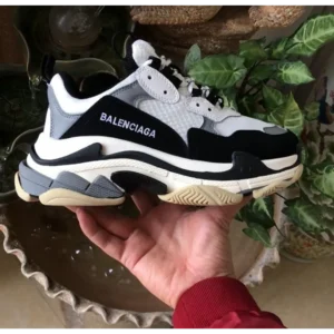 First Copy Balenciaga Triple S Grey Black Shoes For Men (SW5695)