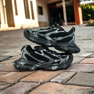First Copy Balenciaga 3XL Beast Mode Black Sneakers for Men (SW4746)