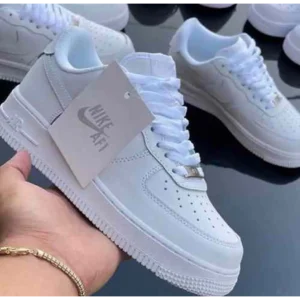 Stylish Nike Air Force White Shoes For Men (BME166)