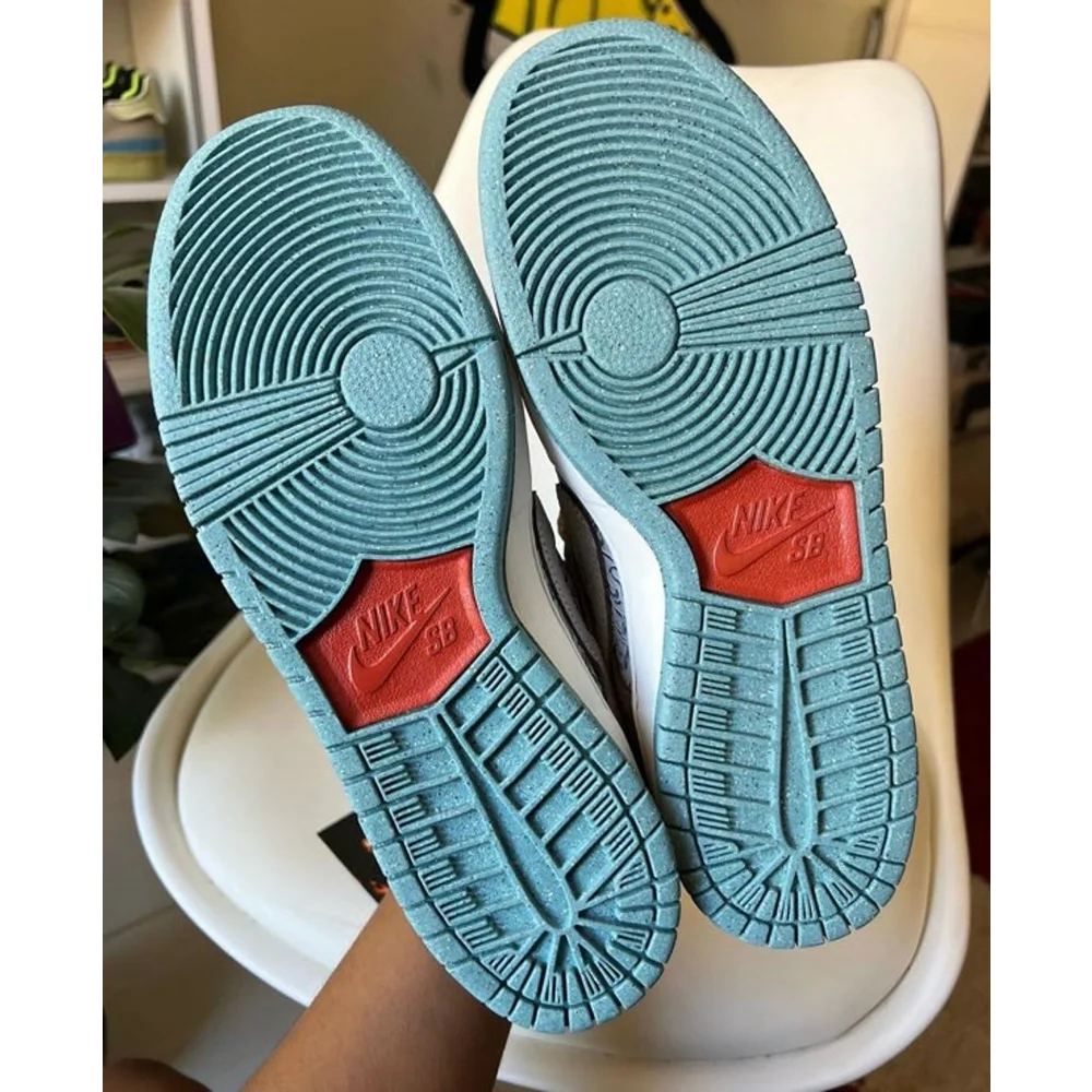 trendy-nike-sb-dunk-low-big-money-savings-shoes-for-men-sw4760-1.webp