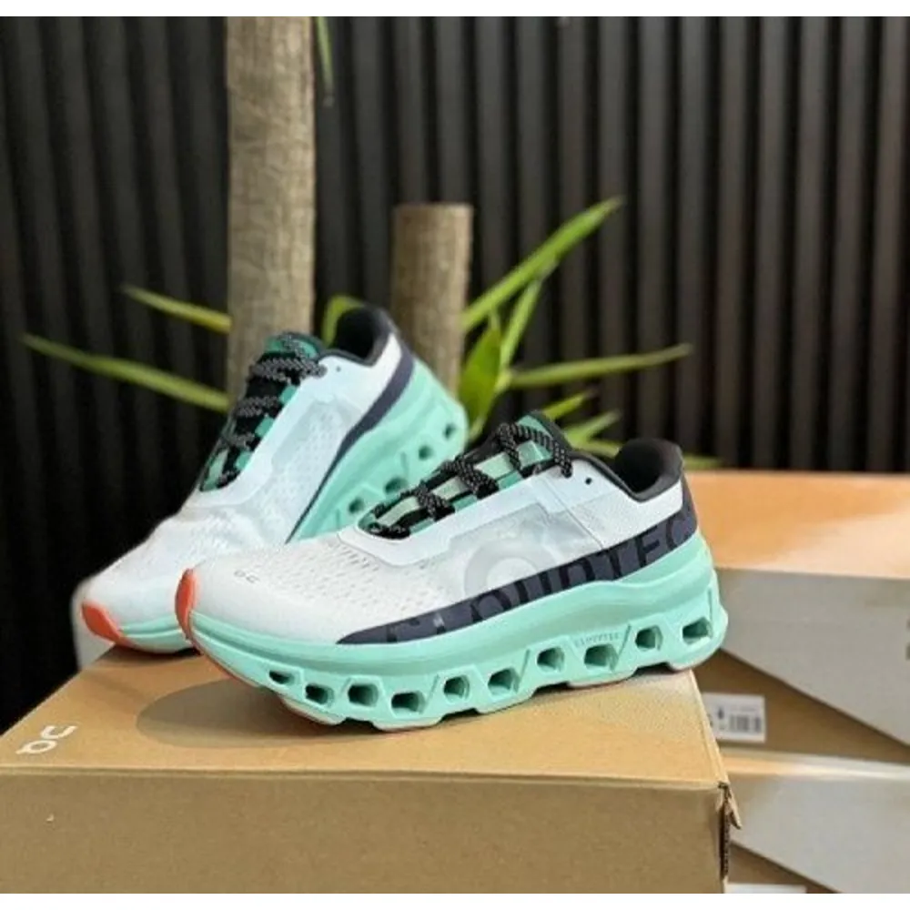 On Cloud Monster Undyed White Shoes For Men (BSF972) On Cloud Monster Undyed White Shoes For Men (BSF972)