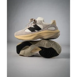 Premium New Balance Warped Runner Shoes For Men (FT405)
