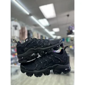 Premium Nike Air Vapor Max Plus Triple Black Shoes For Men (SL627)