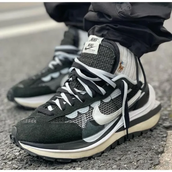 Premium Nike X Sacai Vapor Waffle Black White Shoes For Men (SL658)