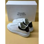 First Copy Alexander Mcqueen White Black Shoes For Men (FT1225)