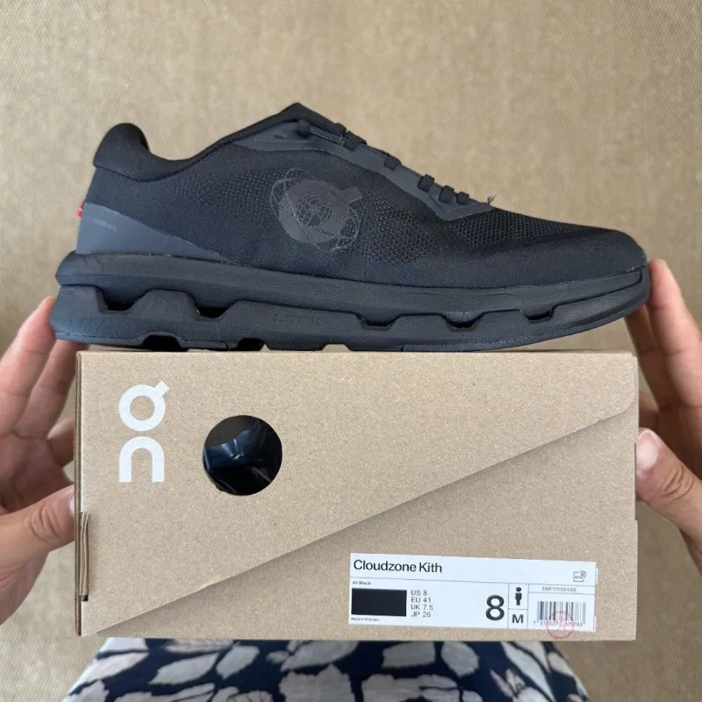 First Copy Kith X Cloudzone Black Worldwide Shoes For Men (CSO1884) First Copy Kith X Cloudzone Black Worldwide Shoes For Men (CSO1884)