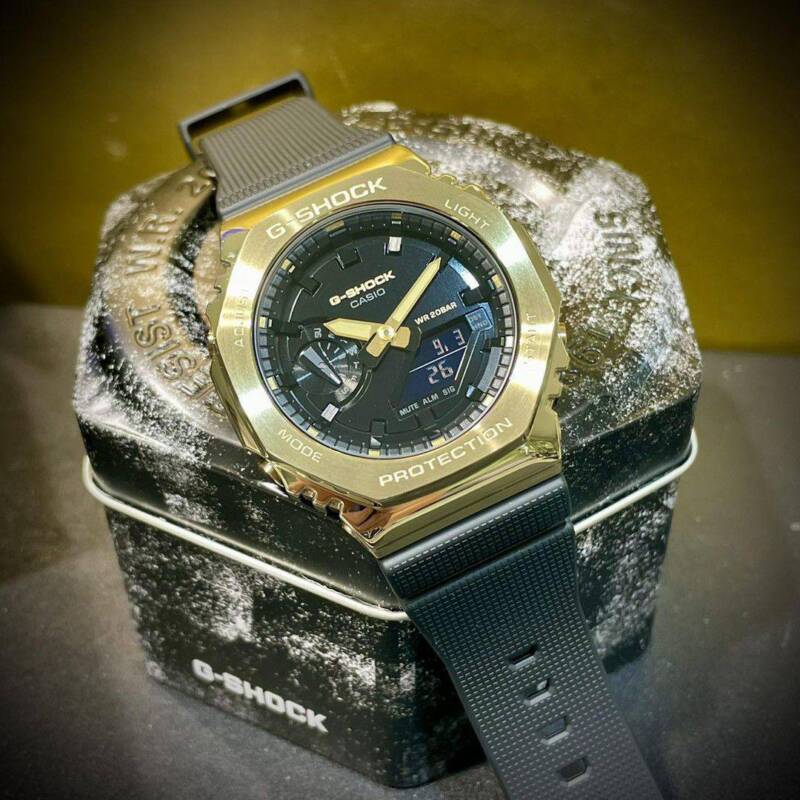 G-Shock GM2100