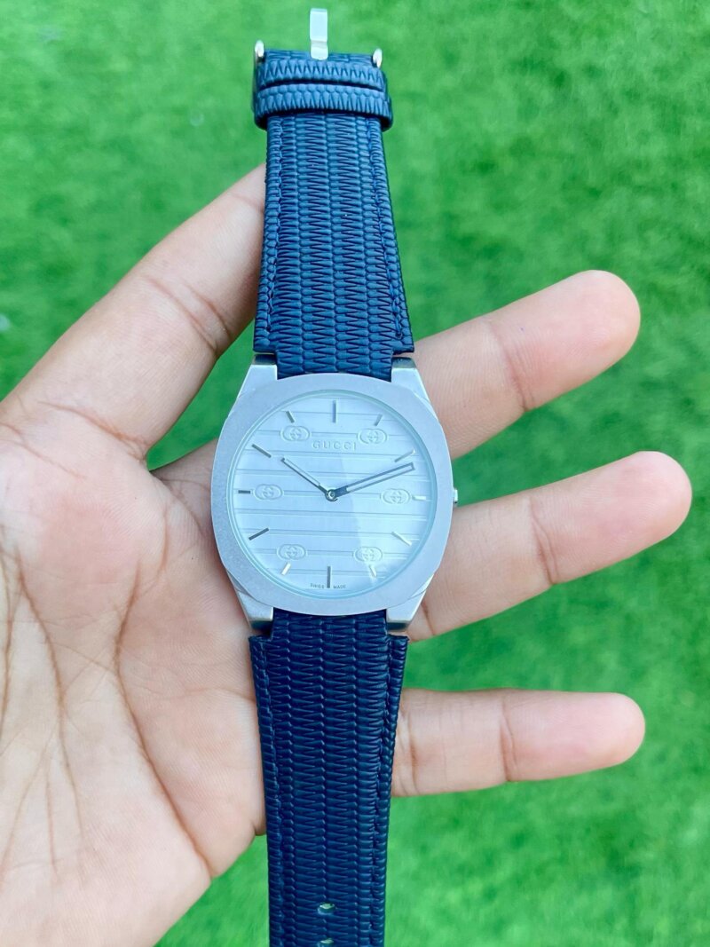 GUCCI LETHER PIN BUCKLE ORIGINAL