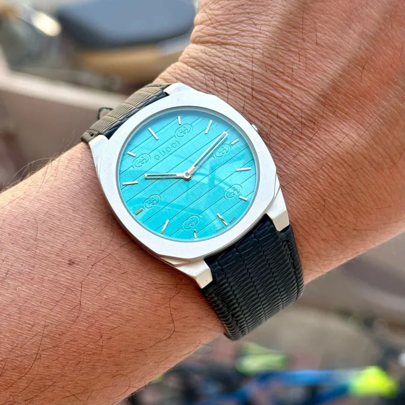 GUCCI SLIM SKY BLUE DIAL 7A QUARTZ MOVEMENT